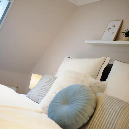 Schlafgemach - Gemuetlicher Urlaub Zwischen Ostsee Und Holsteinische Schweiz - Boxspringbett & Wallbox アパート